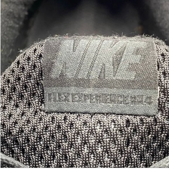 Nike Flex Experience Run 4 Premium Running Sneaker Women's 8.5 - Picture 8 of 10